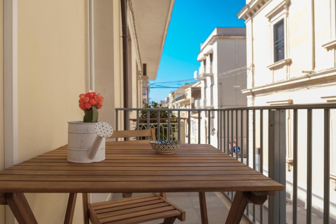 Casa Vacanze Erika Avola Esterno foto