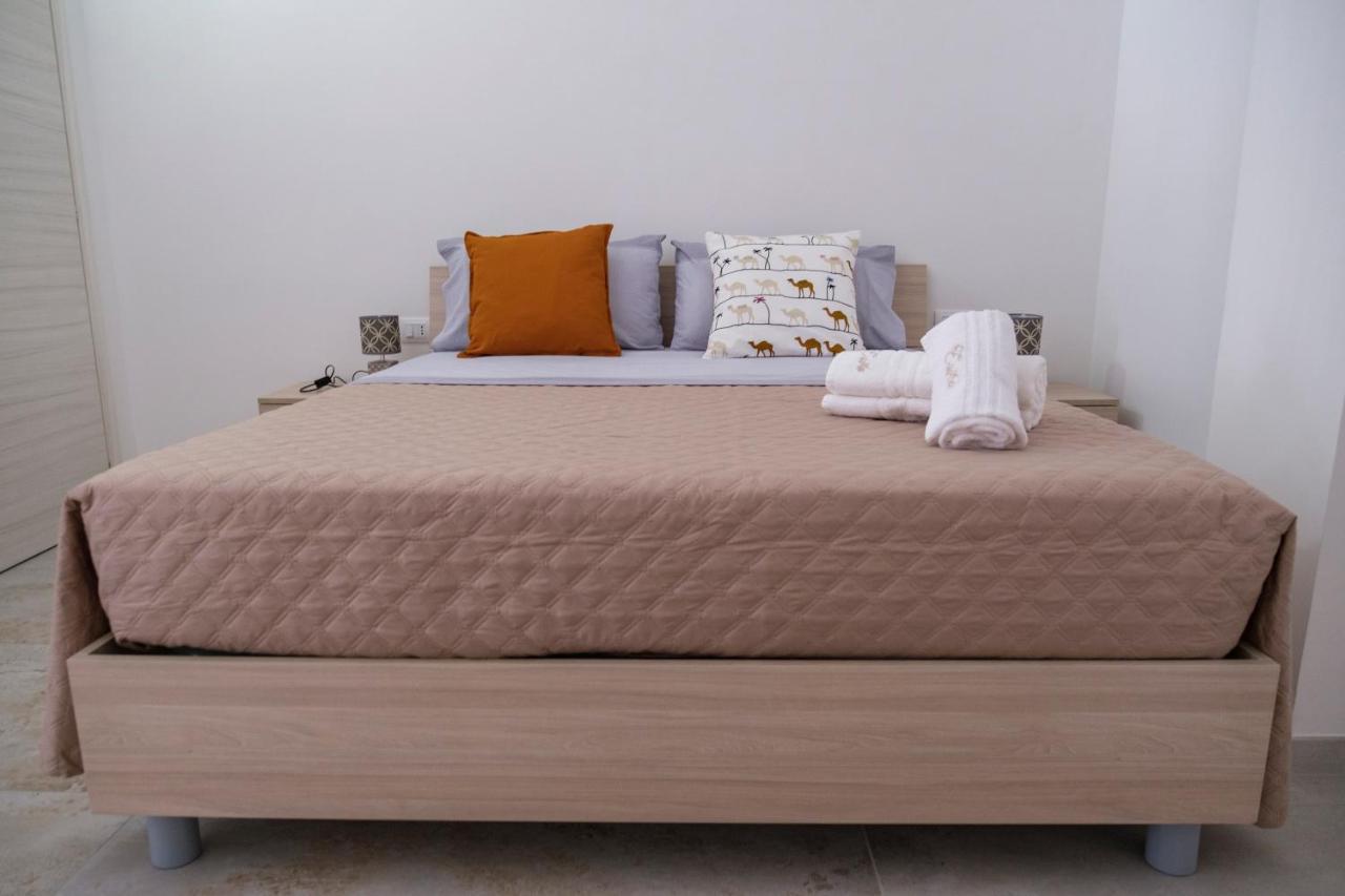 Casa Vacanze Erika Avola Esterno foto