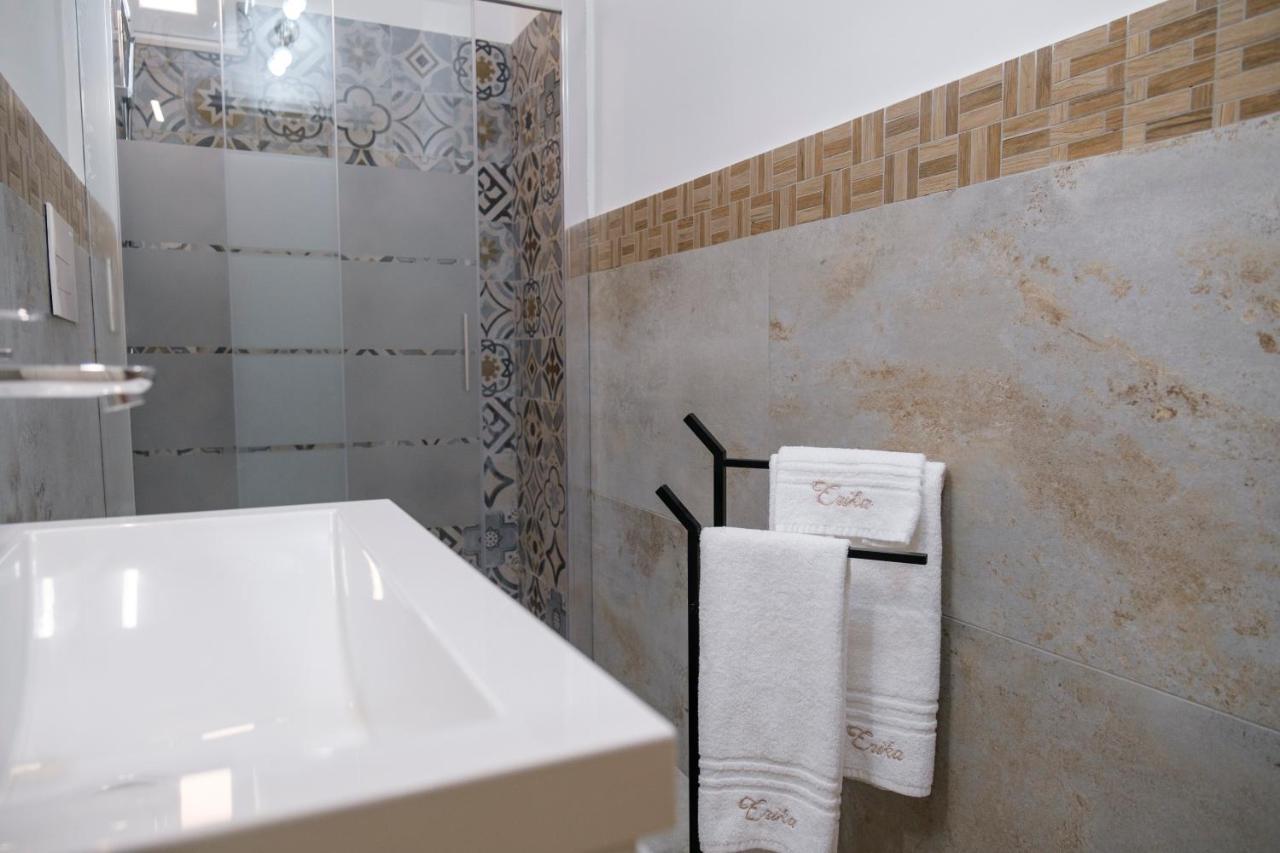Casa Vacanze Erika Avola Esterno foto